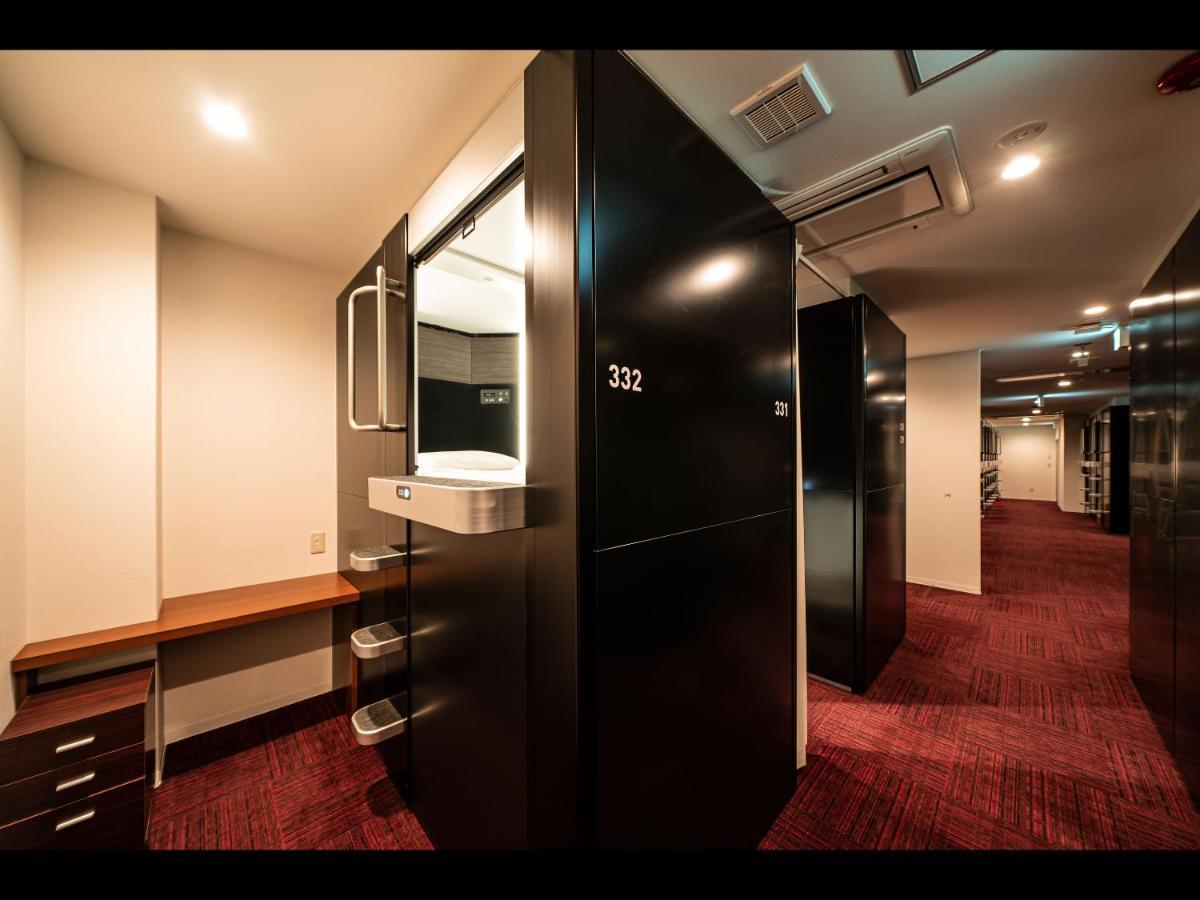 Capsule Plus Yokohama Sauna & Capsule Hotel Kültér fotó